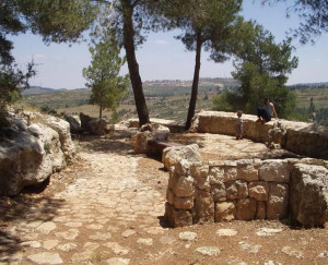 רכס הר הרוח – מצפור נוף, חניון ושביל טיול